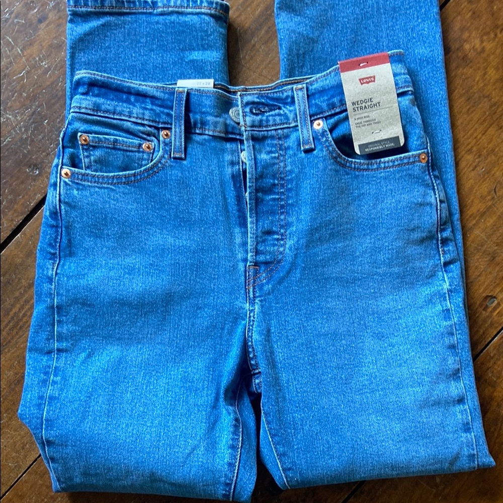 Levi's Women’s Wedgie straight Jeans